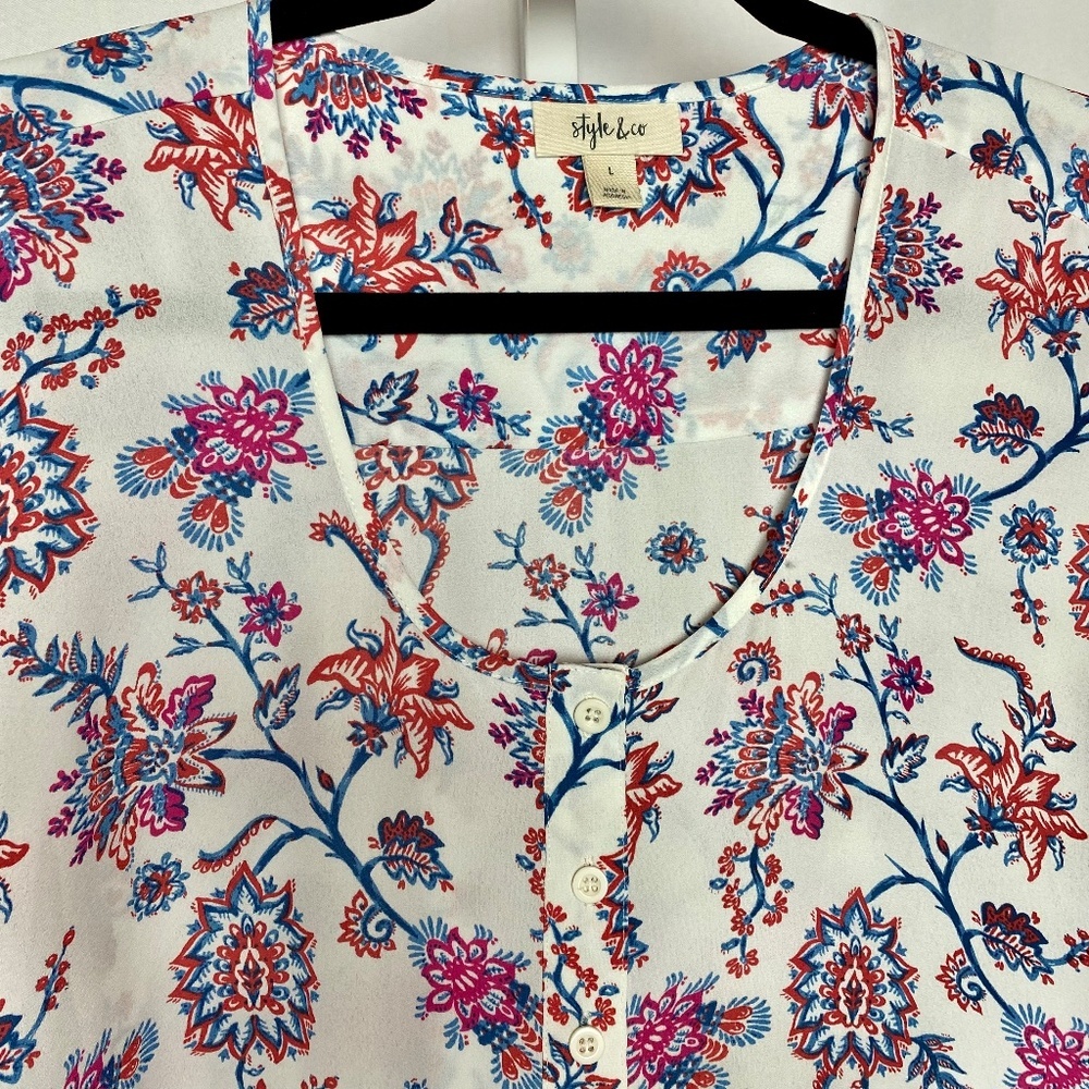 Style & Co. Womenʻs White | Blue Floral 3/4 Sleeve Button Down Blouse Large - Picture 3 of 7
